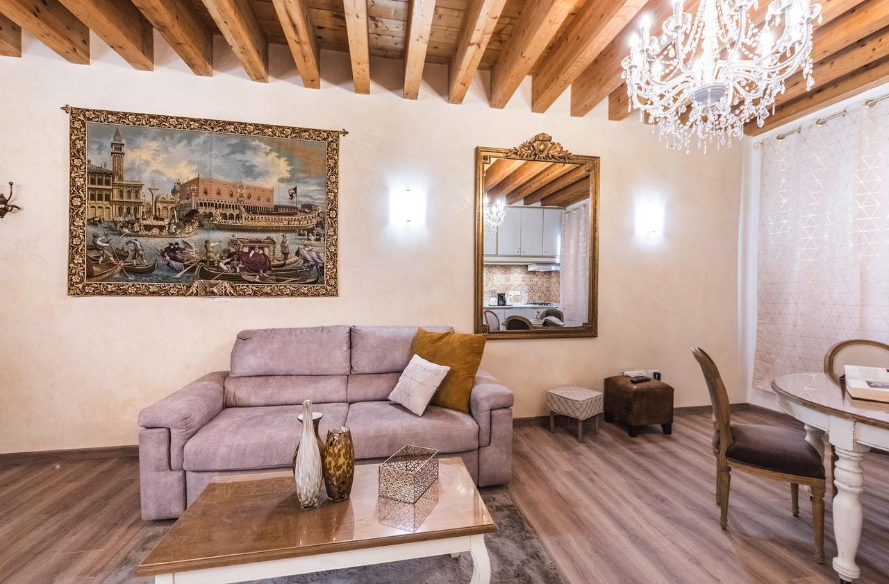 Ca' Teatro Vecchio Apartment