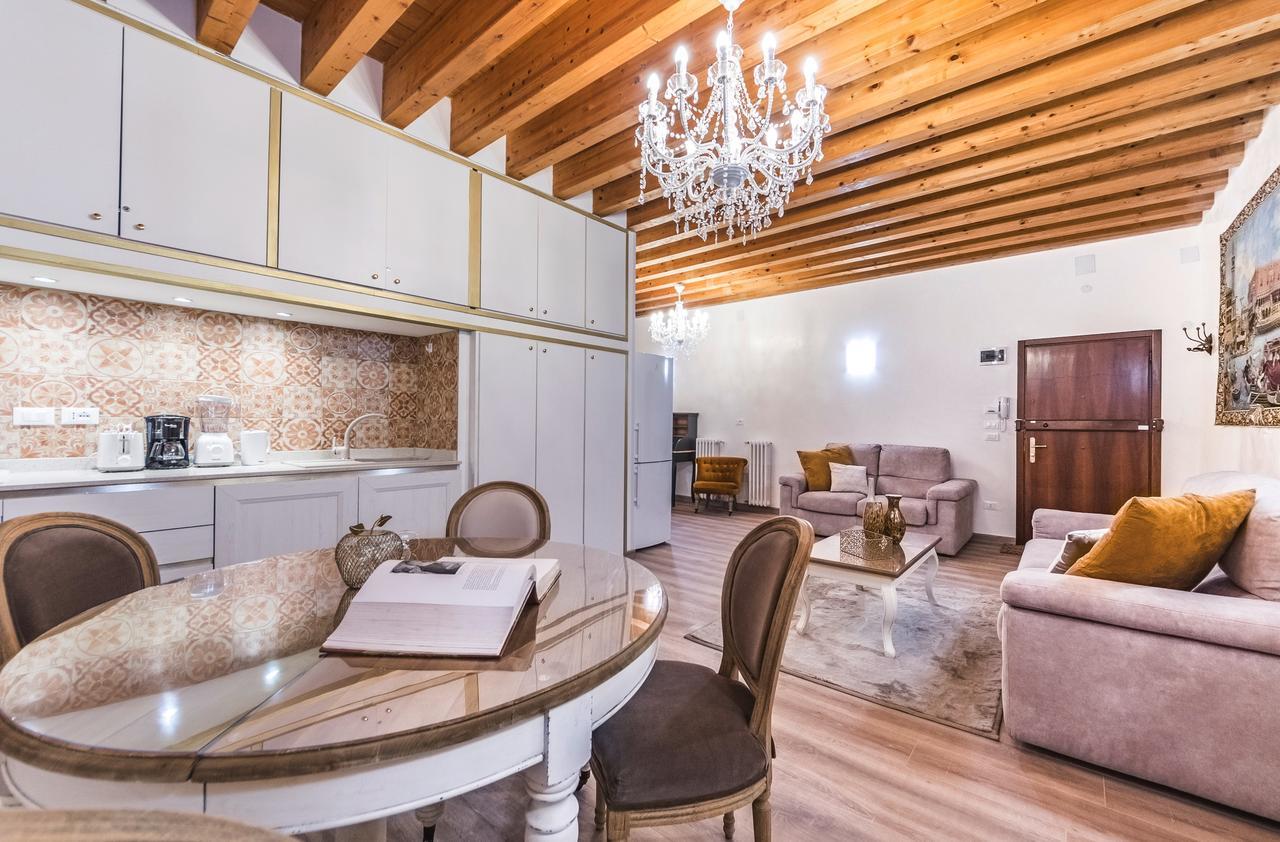 Ca' Teatro Vecchio Apartment Venice